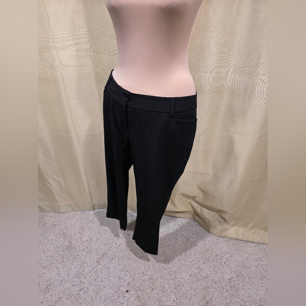 New York &Company 7th Ave Black Dress Pants. Size16. 25in Inseam